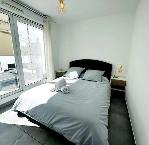 Perle Citadine Proche De La Gare פרפיניין